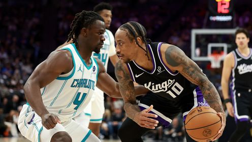 雷霆主场球迷嘲讽东契奇诈伤 里夫斯激烈回怼并上前对峙