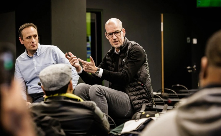 克拉默重申多特蒙德铁律 坚守50+1规则抗衡金元足球