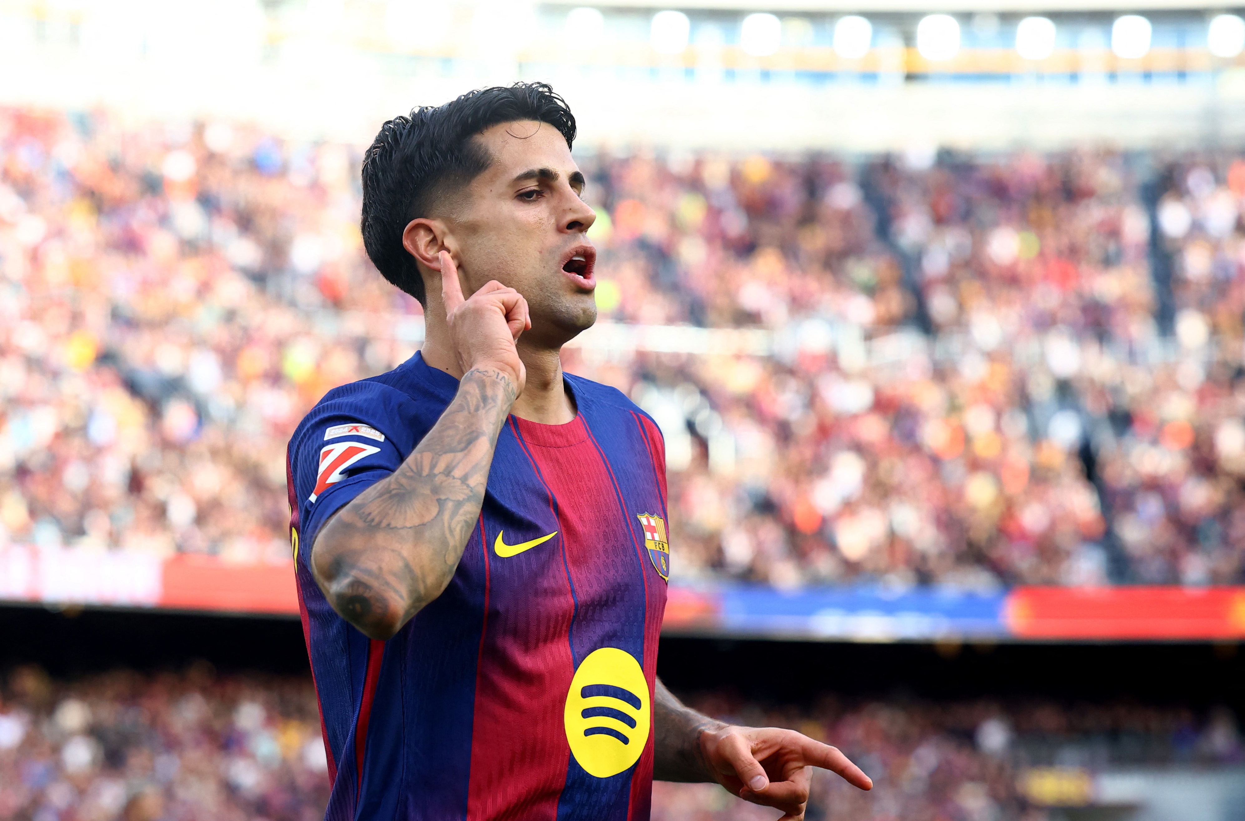 坎塞洛公开表态愿降薪回归本菲卡 称现有收入已超预期