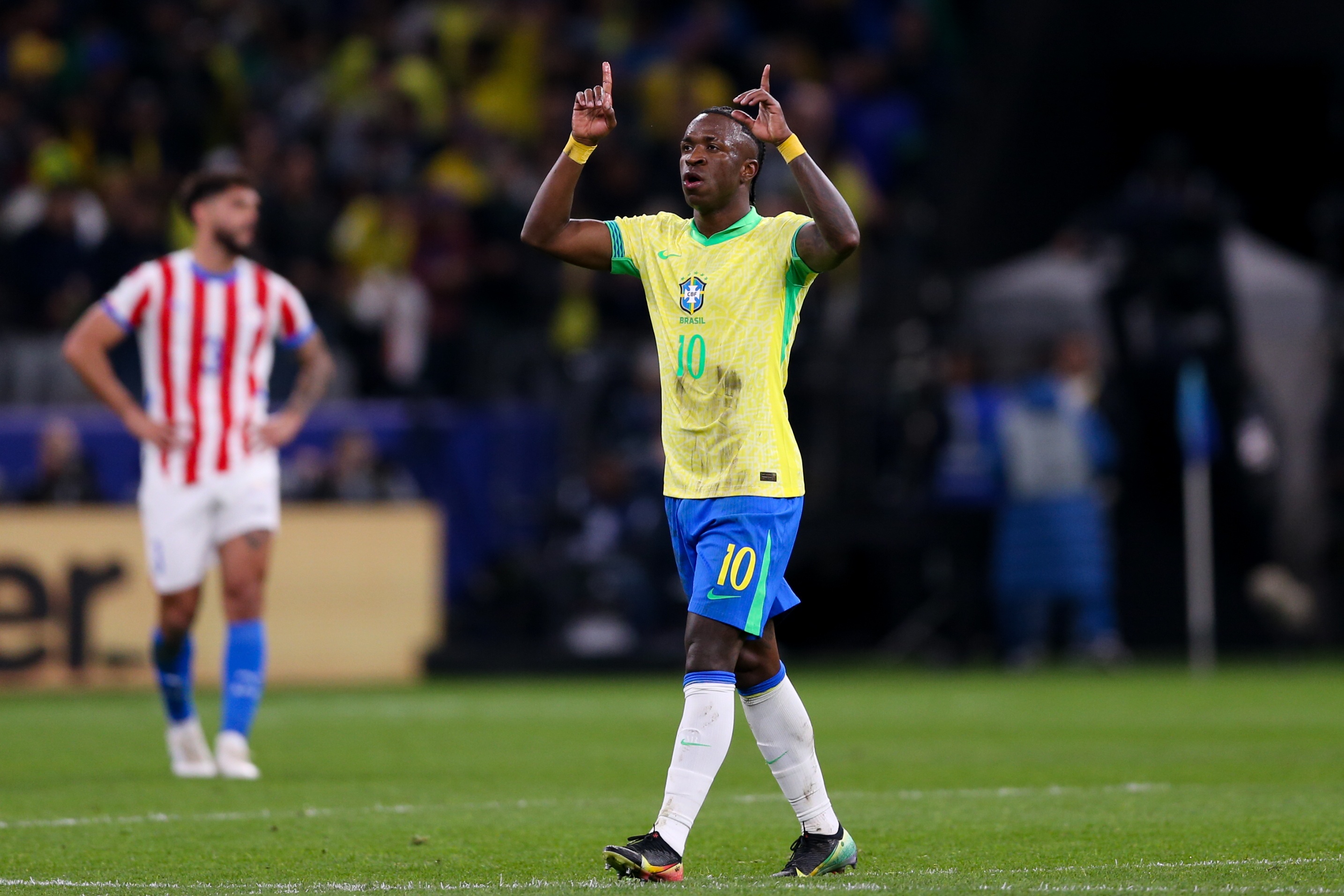 玛塔评维尼修斯身披巴西10号 传奇建言卸下重压享受比赛