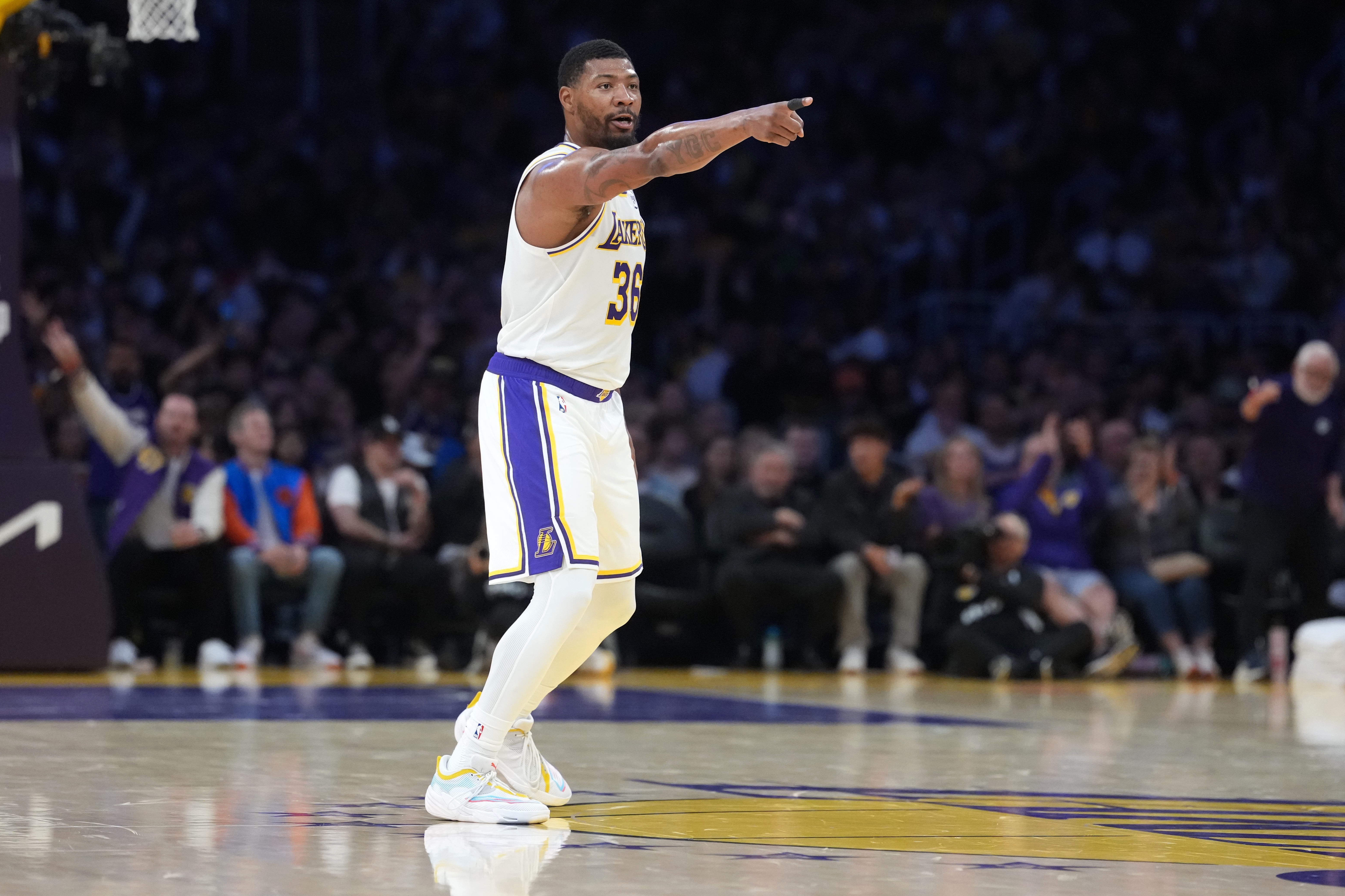 湖人客战联盟榜首雷霆 斯玛特脚踝伤情持续缺阵