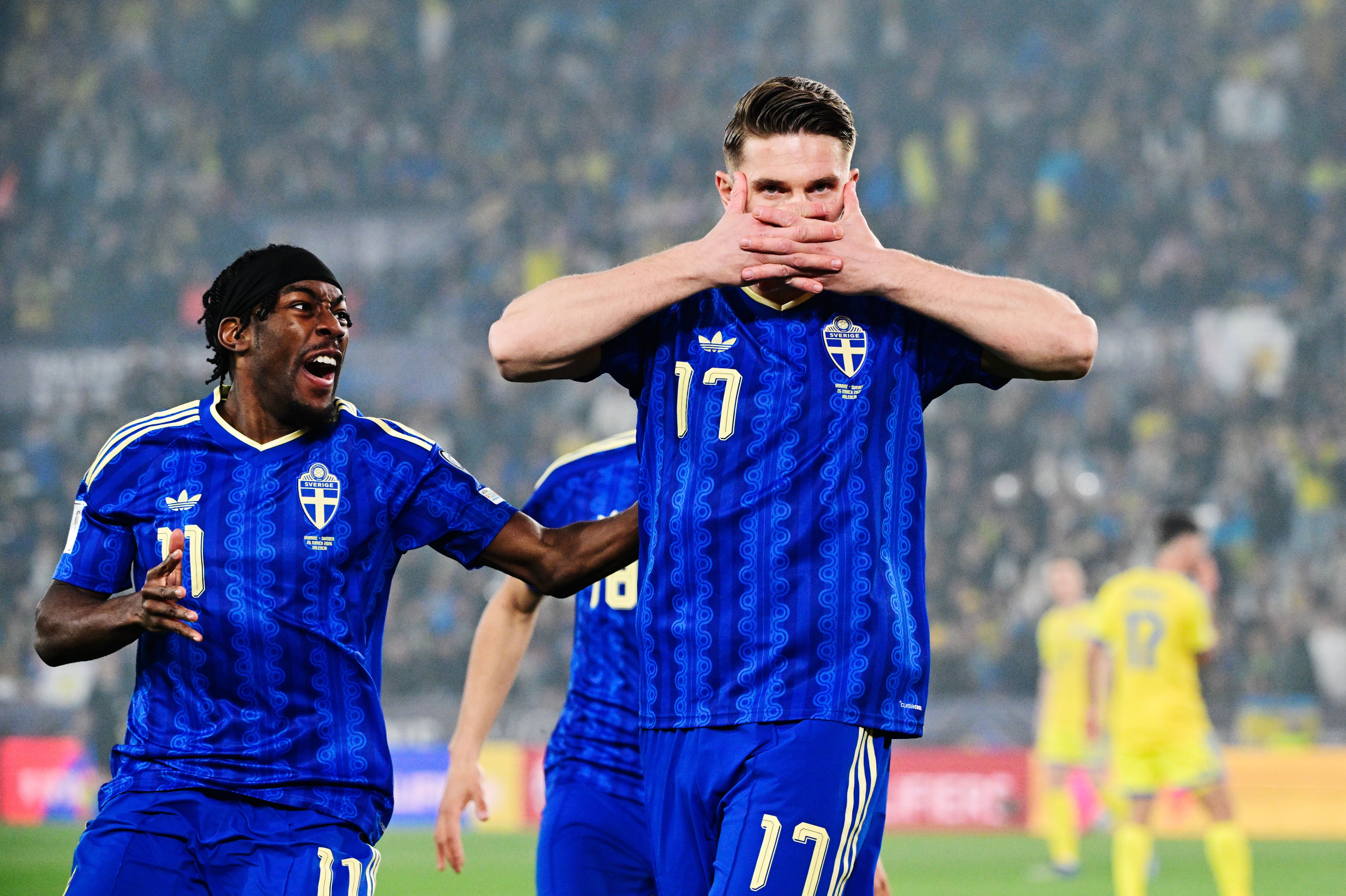 约克雷斯面具庆祝动作完成商标注册