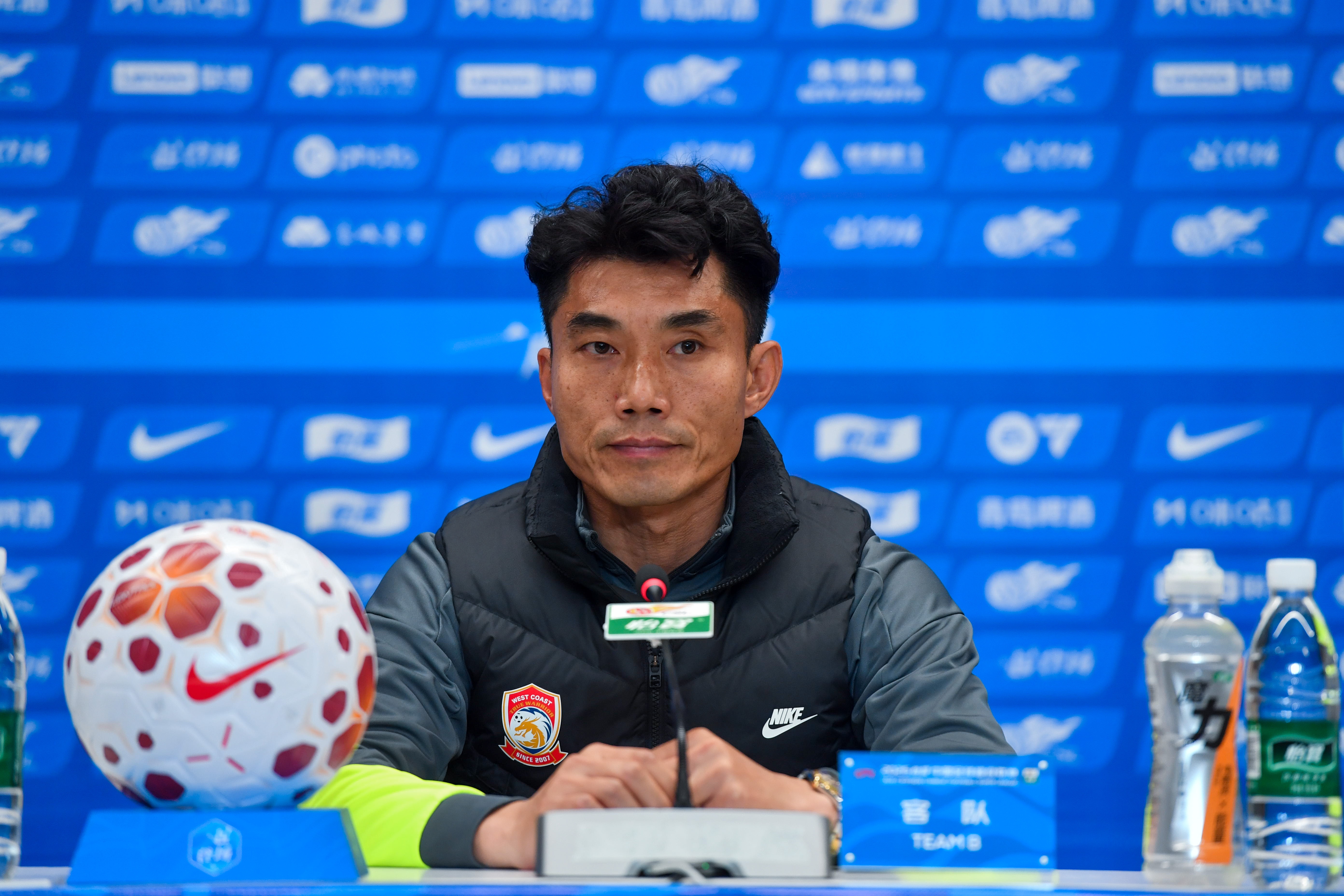 C罗双响领跑沙特联 恩佐风波持续发酵 巴萨报价巴斯托尼 C罗双响领跑沙特联 恩佐风波持续发酵 巴萨报价巴斯托尼