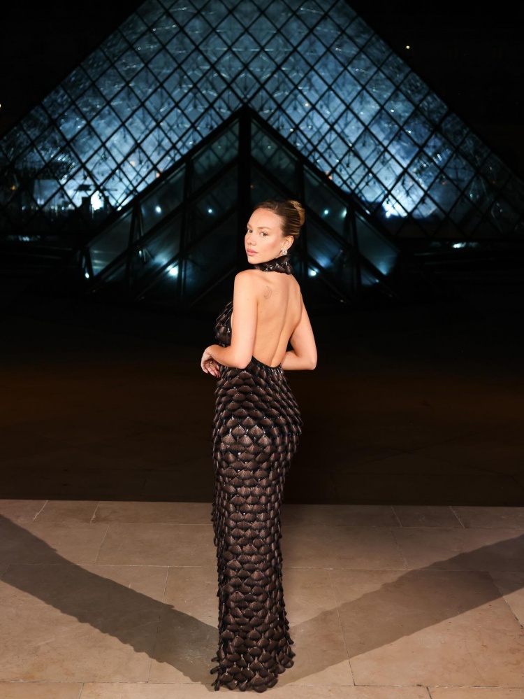 姆巴佩与西班牙女星埃斯特·埃克斯波西托恋情曝光 女方曾与维尼修斯传绯闻 姆巴佩与西班牙女星埃斯特·埃克斯波西托恋情曝光 女方曾与维尼修斯传绯闻