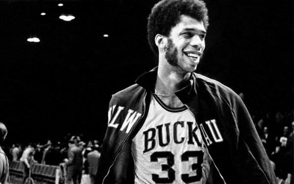 弗拉格51分刷新最年轻50+纪录 新秀50+历史榜单仅15次