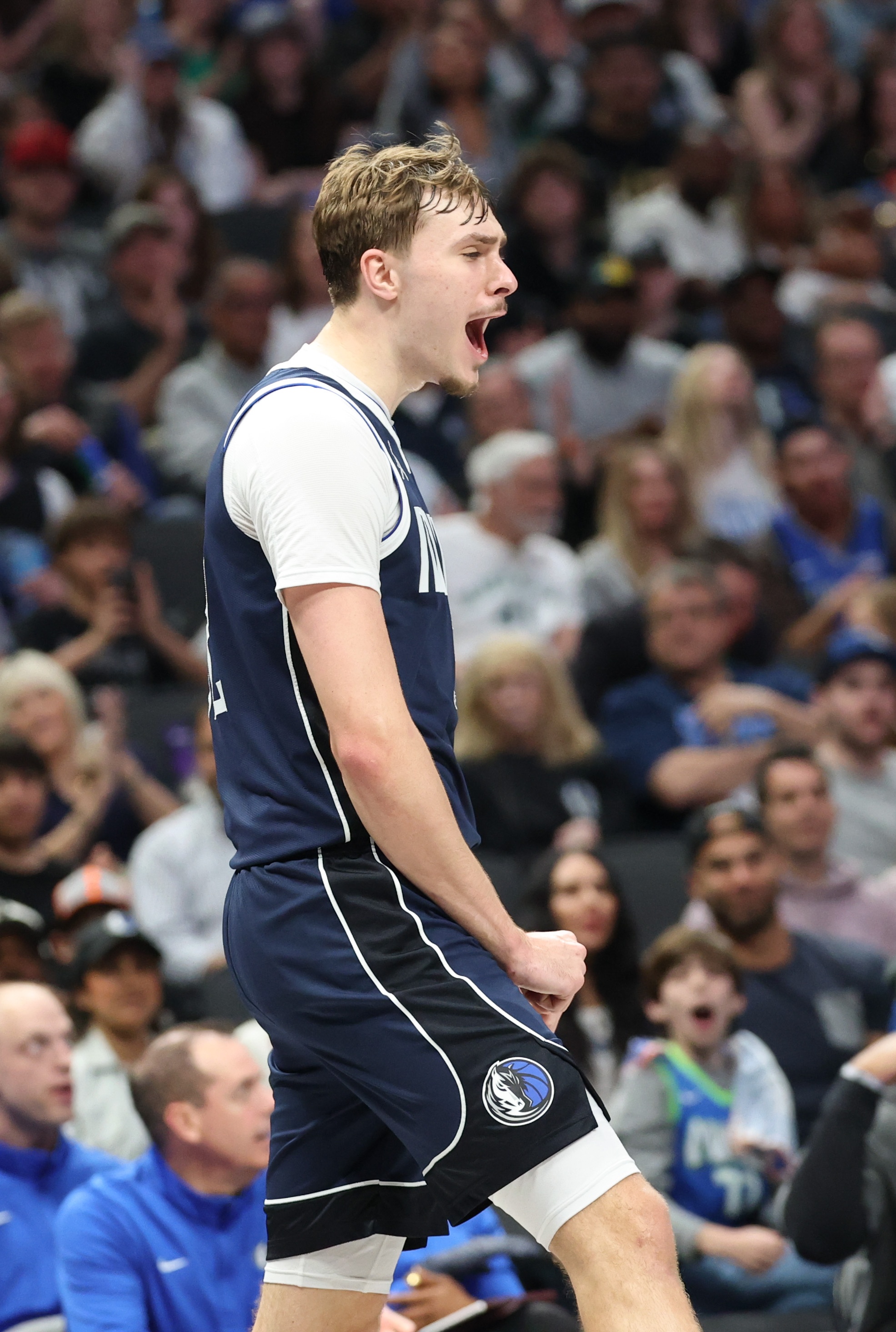 弗拉格51分刷新最年轻50+纪录 新秀50+历史榜单仅15次