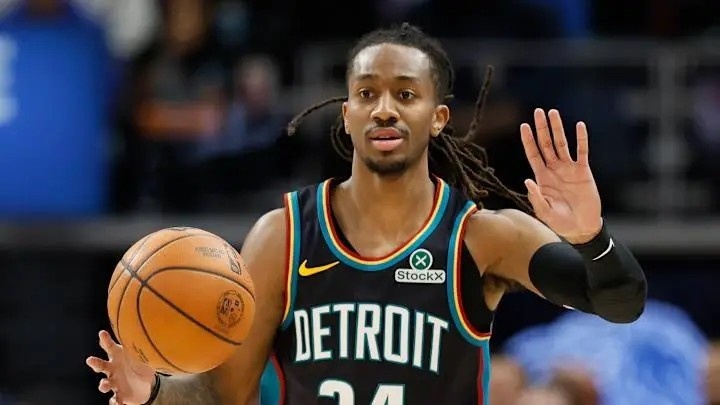 双向转正控卫詹金斯持续爆发 过去八战场均18+7 双向转正控卫詹金斯持续爆发 过去八战场均18+7