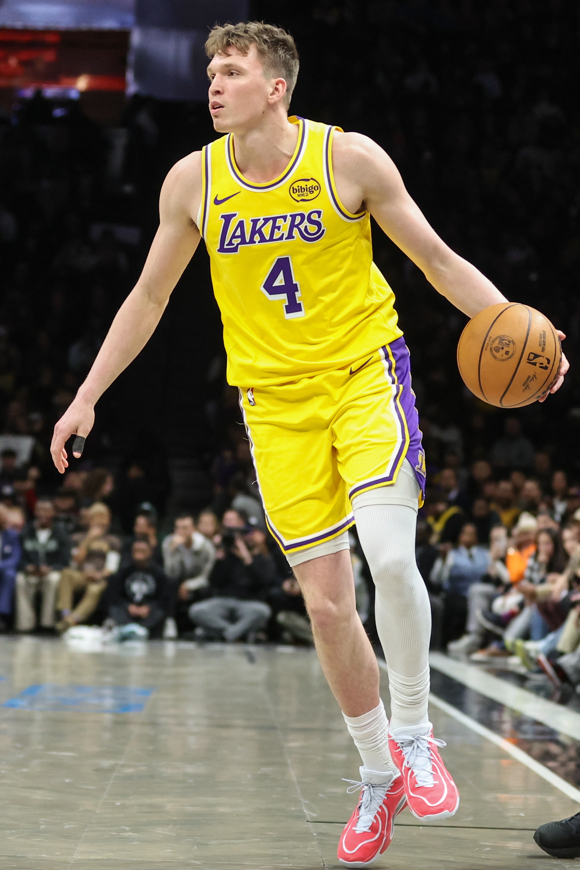 湖人休赛期或再度寻求交易克内克特