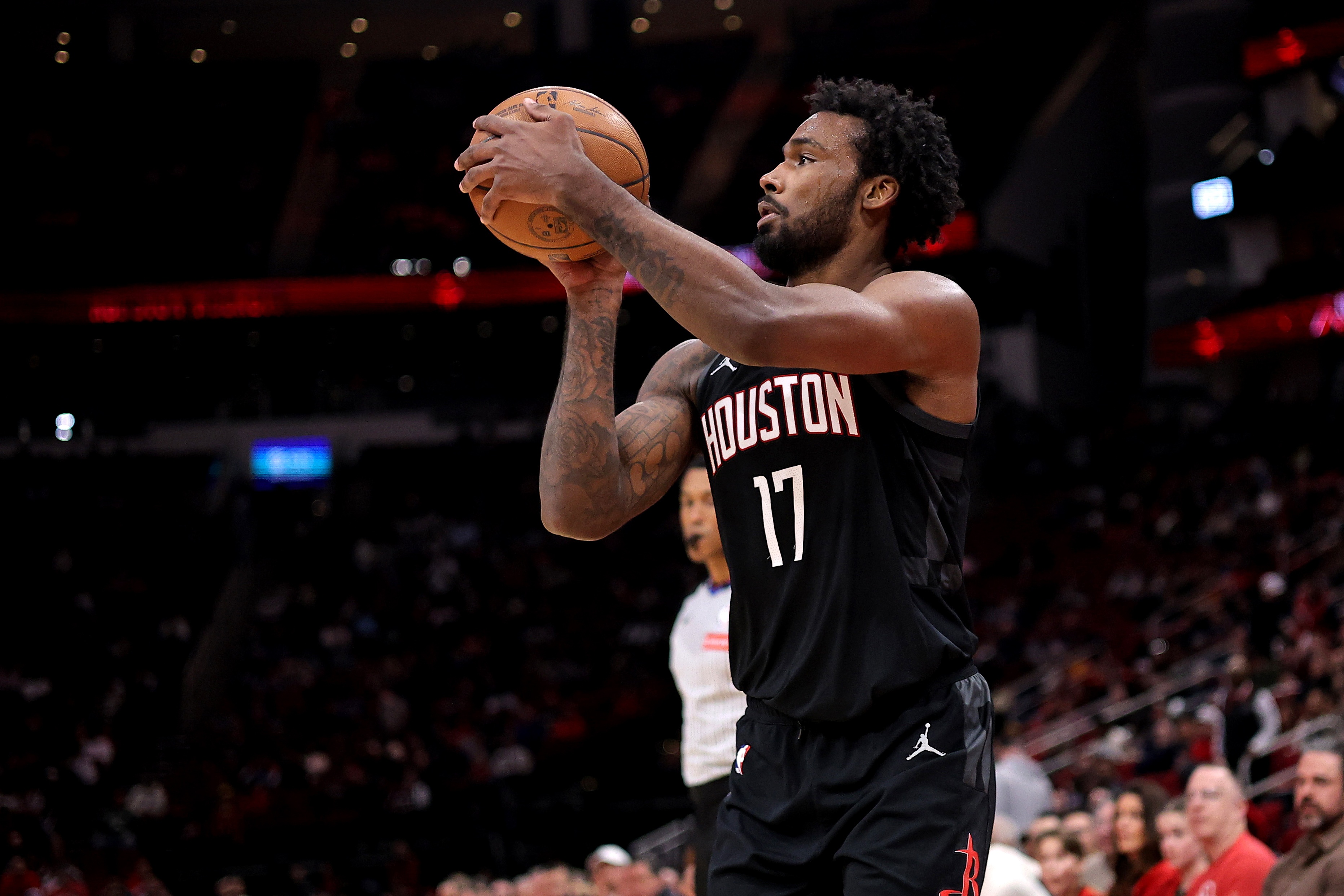 火箭主客场战力鸿沟 伊森谢泼德效率分野引关注