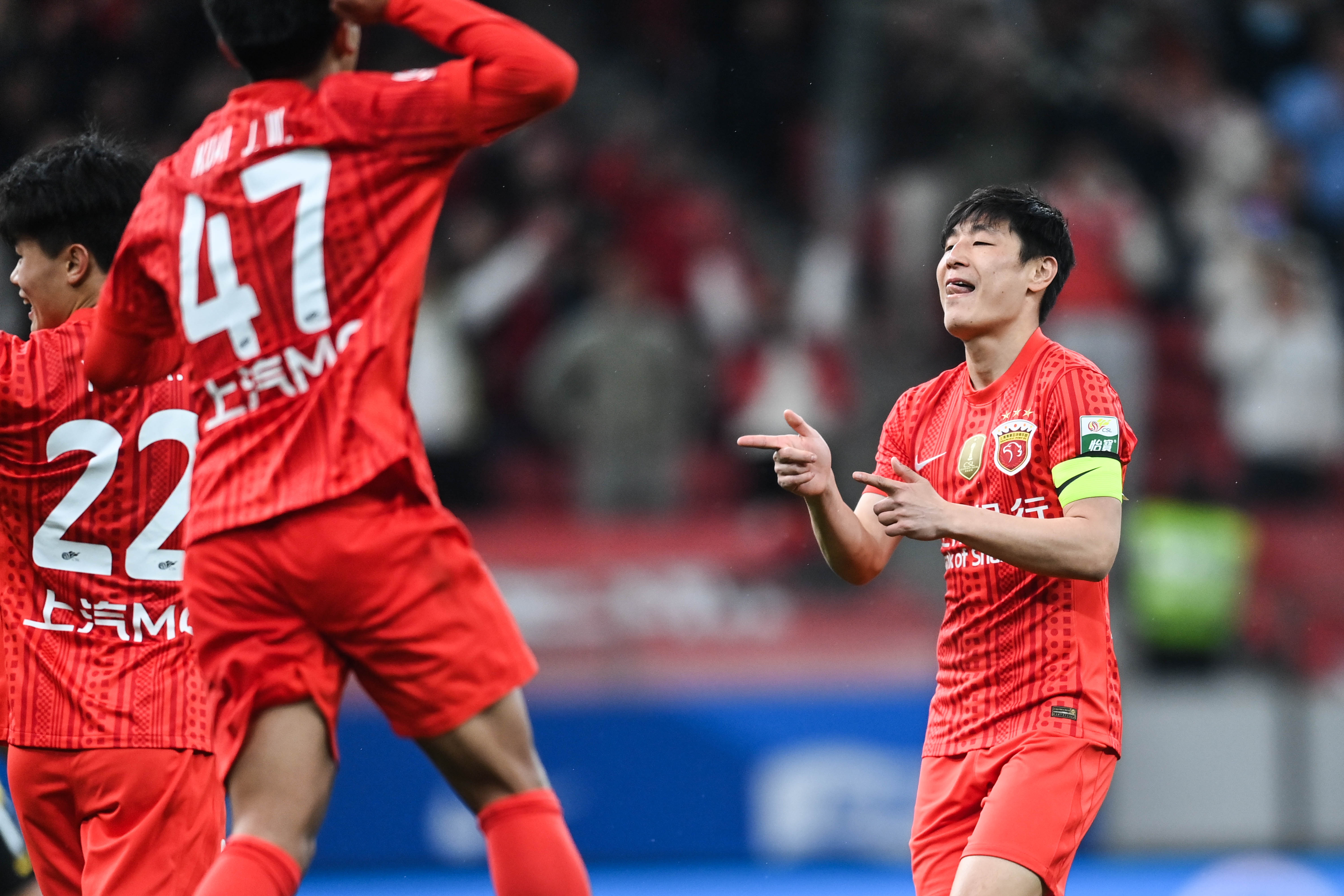 海港主场2-1险胜玉昆 年轻球员表现活跃但终结效率待提升