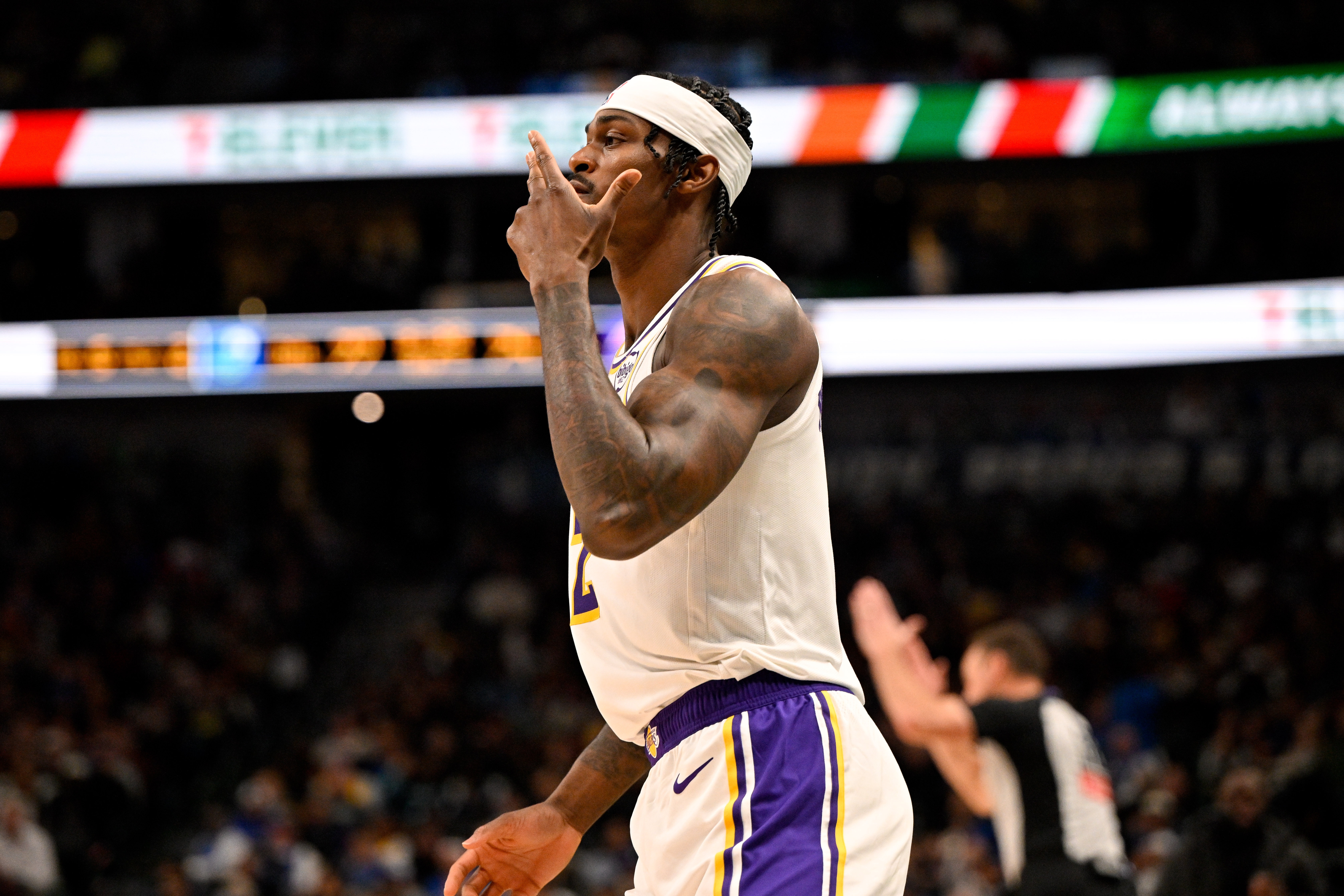 范德比尔特谈湖人特质 逆境中反弹能力定义强队