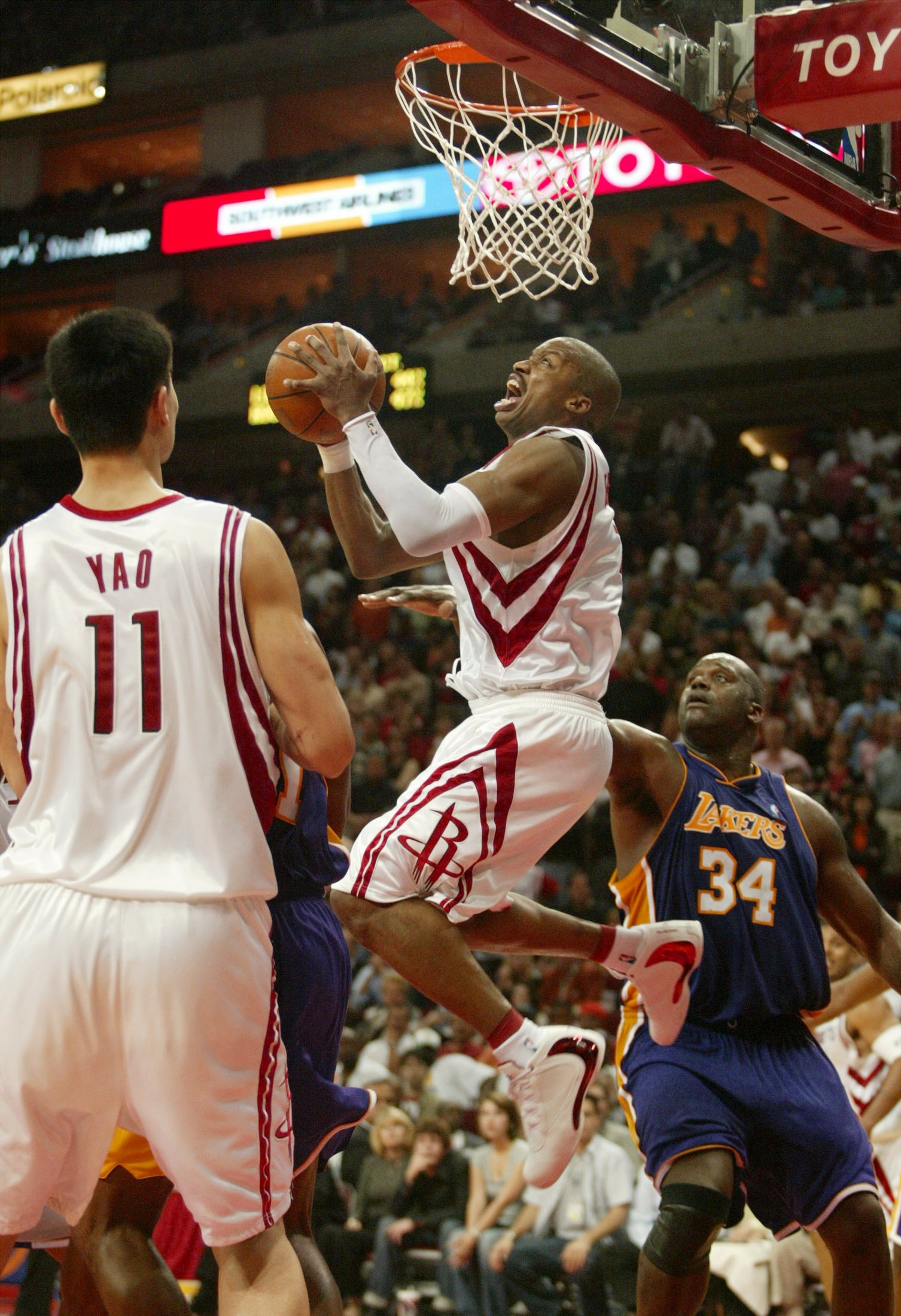 湖人锁定西部第四 季后赛首轮再战火箭