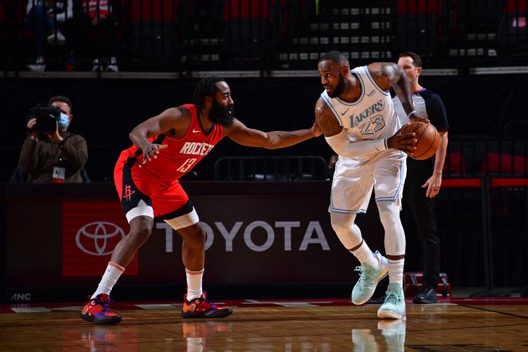 湖人锁定西部第四 季后赛首轮再战火箭