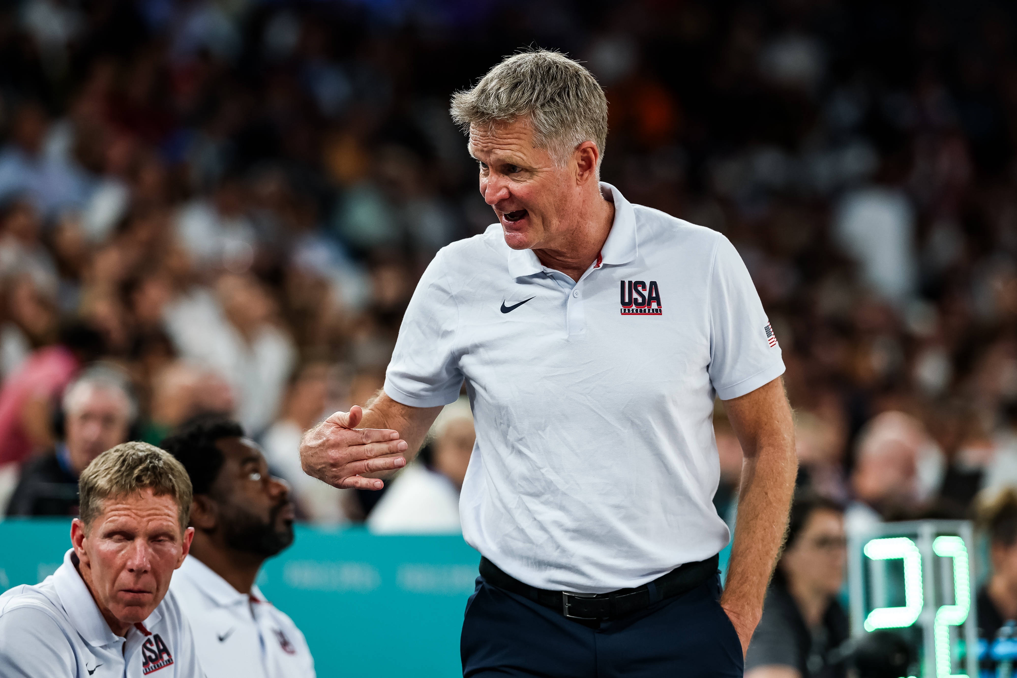 科尔合同悬而未决 勇士文化面临终极压力测试