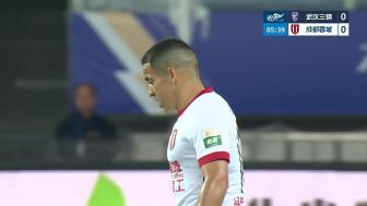 蓉城点杀三镇取三连胜 2分优势领跑积分榜