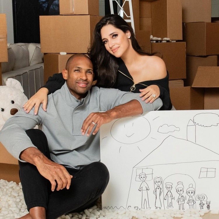 霍福德未来一周定去留 球员选项价值600万