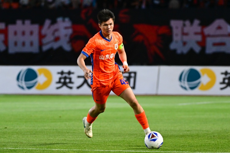 泰山客场2-1逆转天津，陈泽仕中超首球创05后纪录