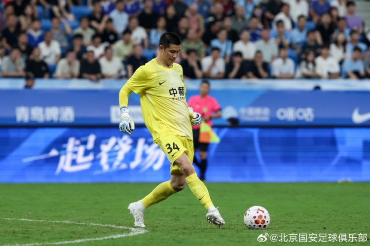 张稀哲89分钟弧线绝杀 国安客胜深圳取三分