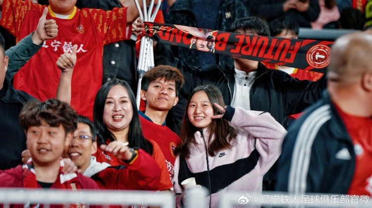 第12人数据报告：2024赛季主场场均上座率同比提升7.3%