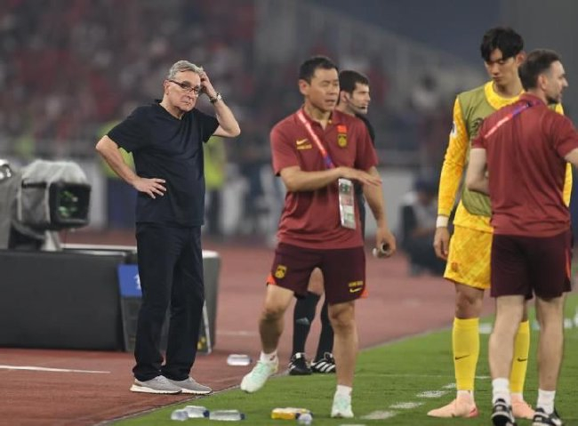 0-1负印尼 伊万科维奇揽全责：我承担非常大责任 国足提前出局