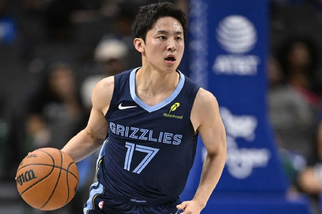 灰熊双向合同锁定河村勇辉 173公分创NBA现役最矮纪录