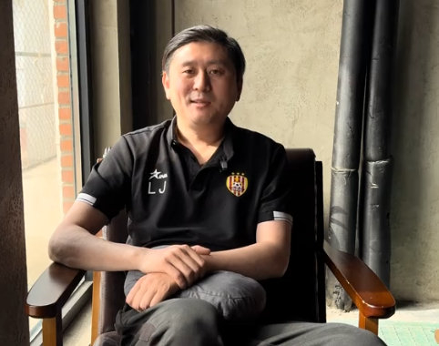 前国安冠军成员路姜：颈动脉闭塞致偏瘫，人生下半场仍在踢