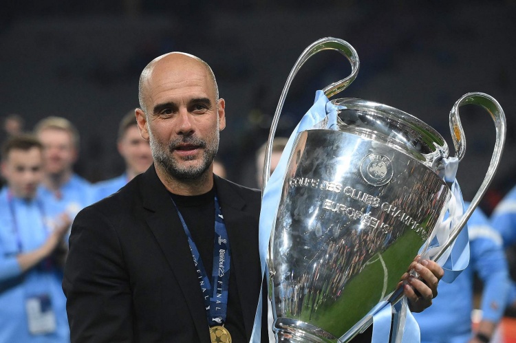 水晶宫捧杯！英超连续6年不同球队夺欧战冠军